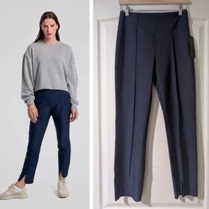 NWT epoque evolution | Jet Set Trousers In Navy Blue (Size 6)